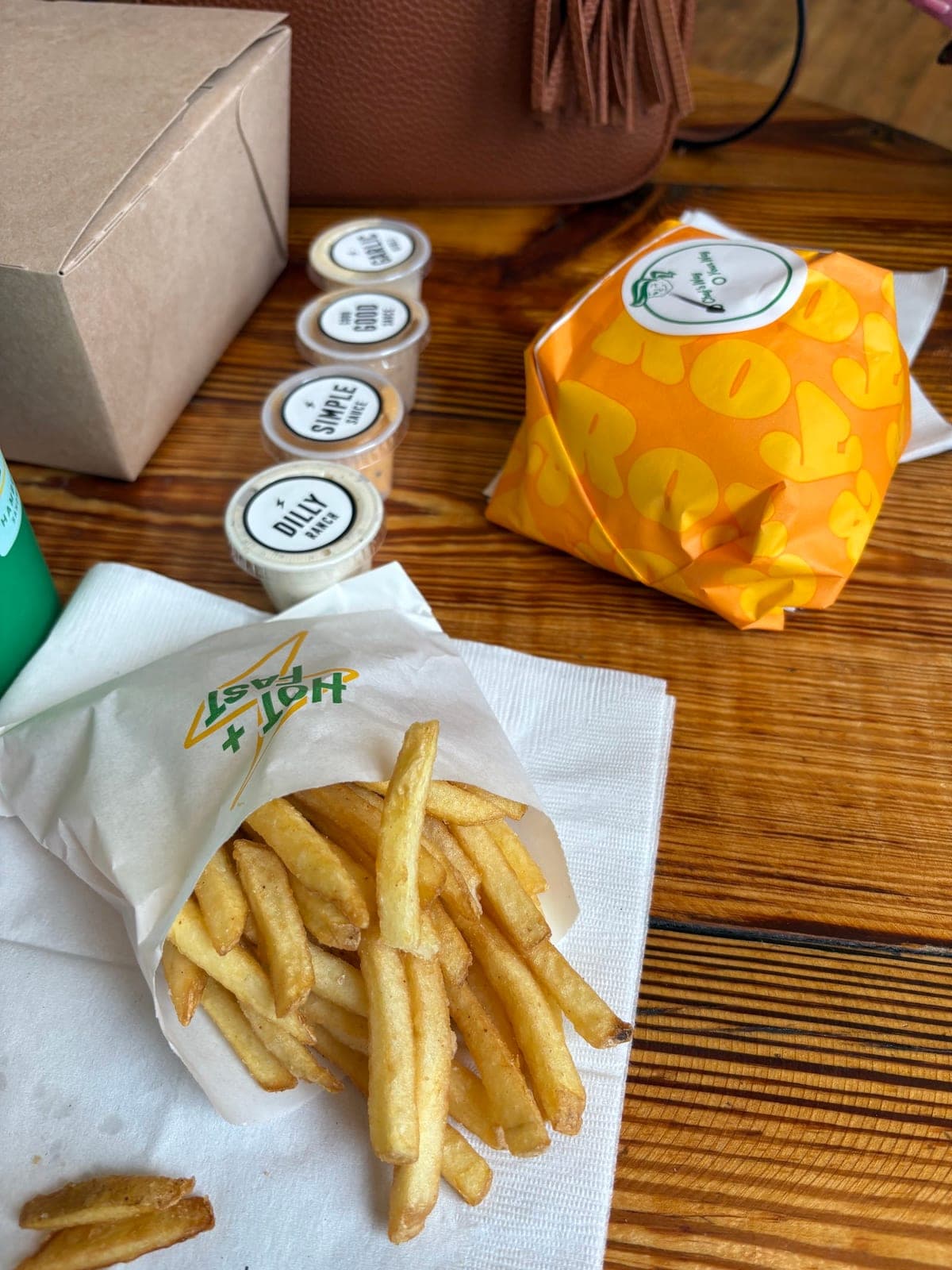 Harriet's Hamburgers — photo 4