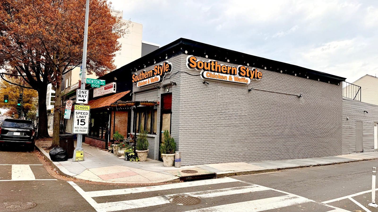 Southern Style Chicken & Waffle — photo 1