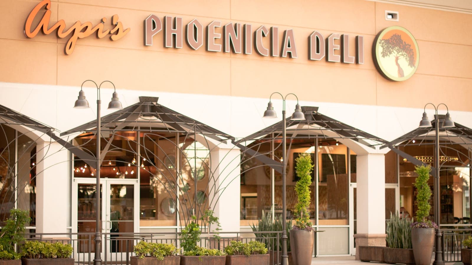 Arpi's Phoenicia Deli & Coffee House — photo 1