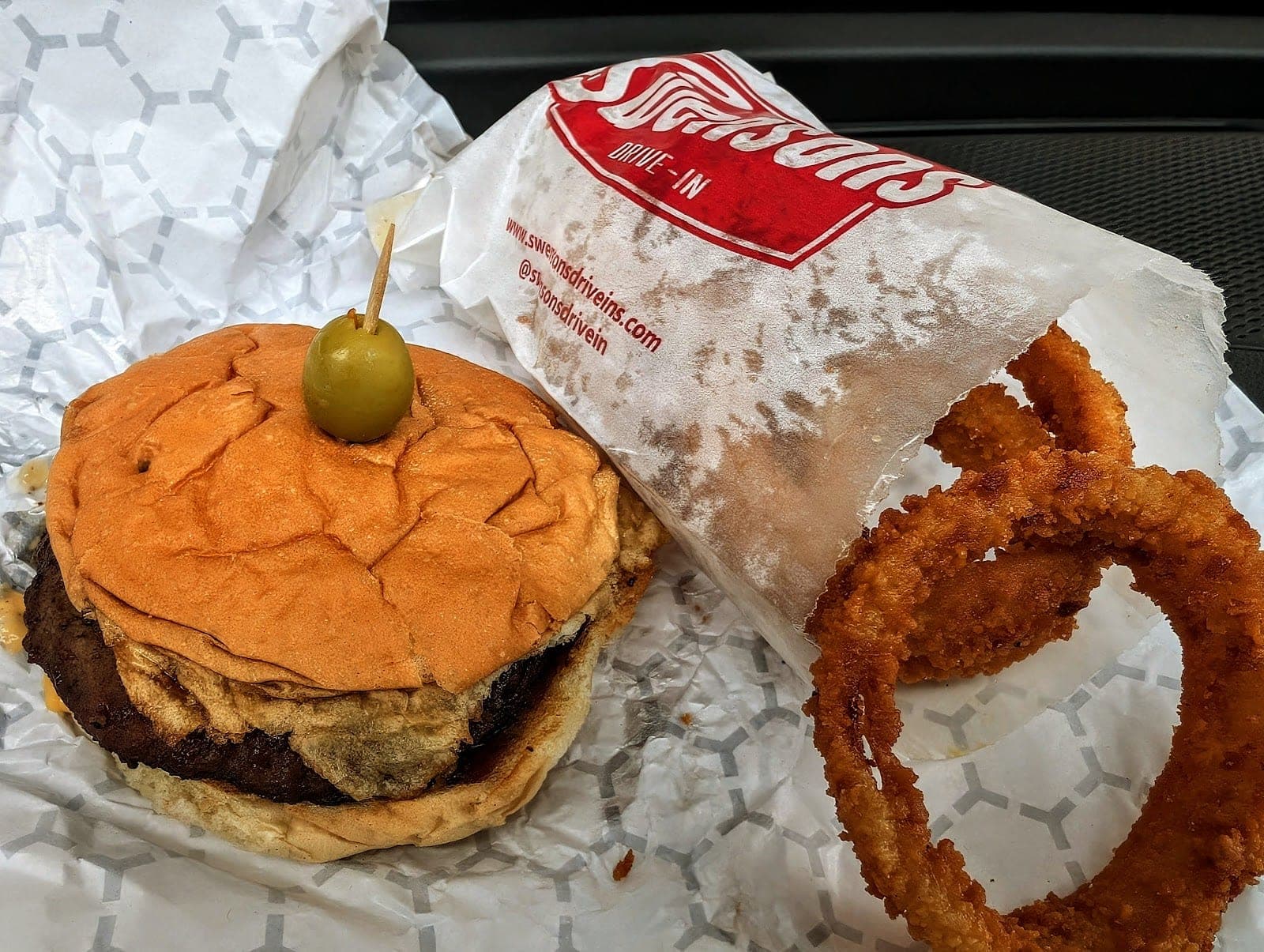 Swensons Drive-In — photo 3