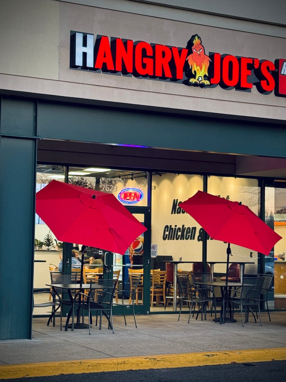 Hangry Joe’s Hot Chicken & Wings — photo 4