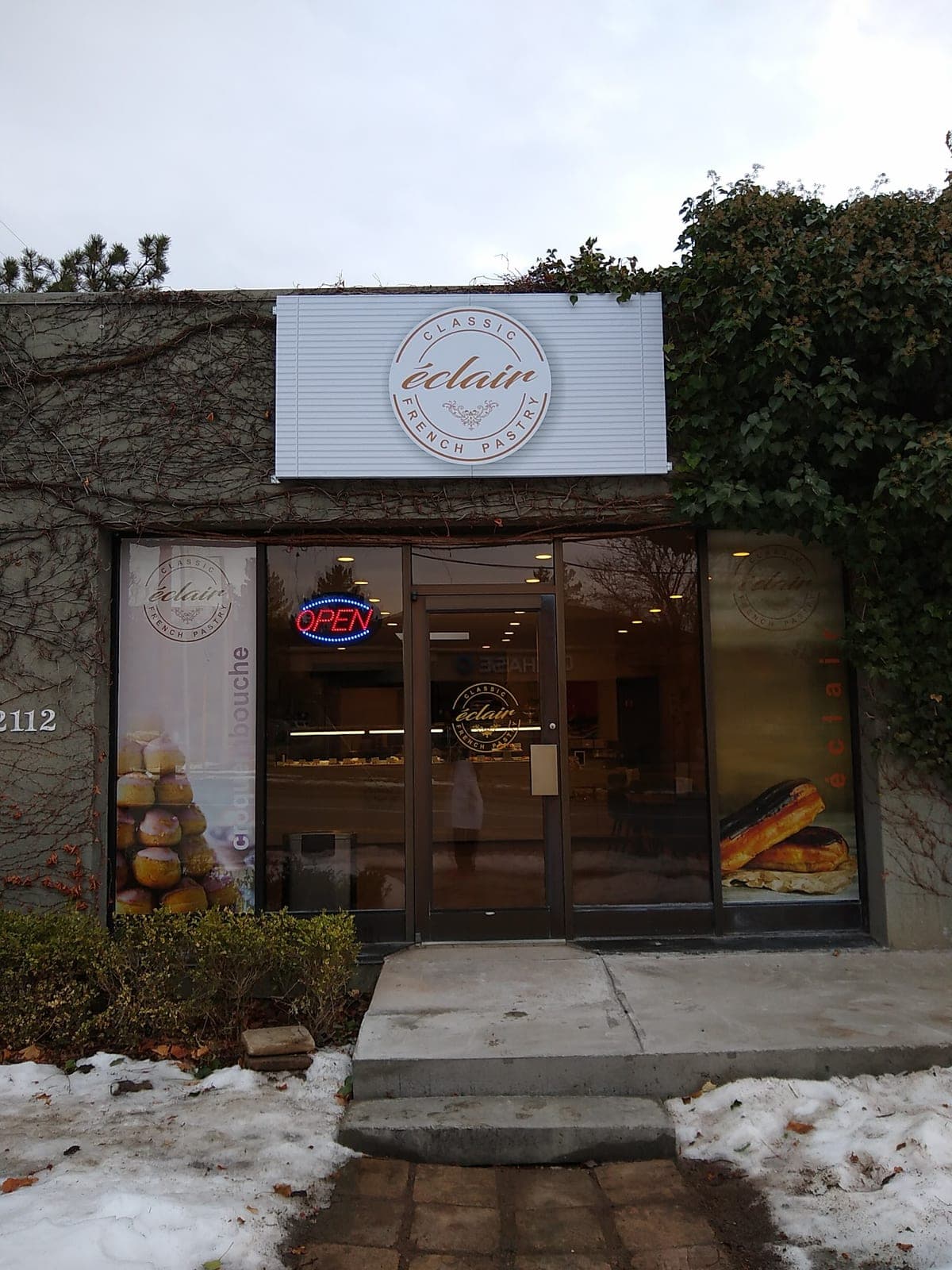 Eclair French Pastry — photo 1