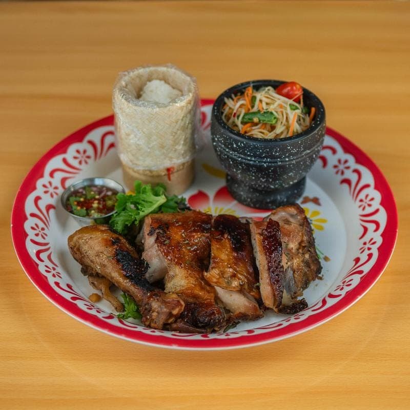 Supreme Thai Bistro — photo 2