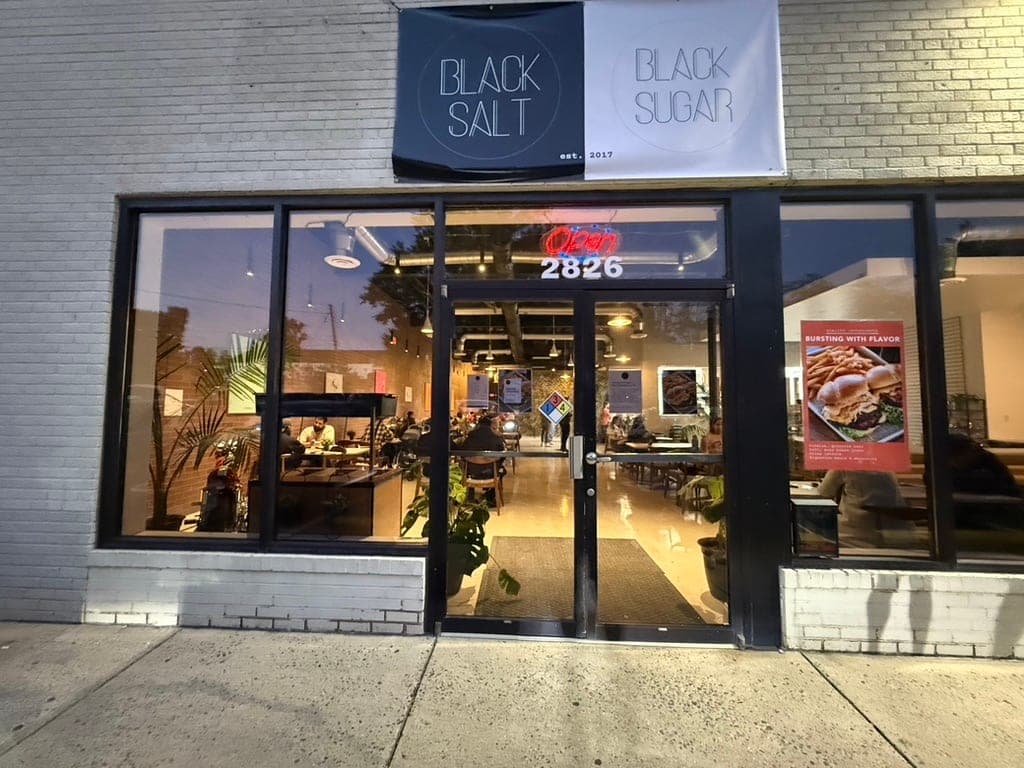 Black Salt & Black Sugar — photo 1