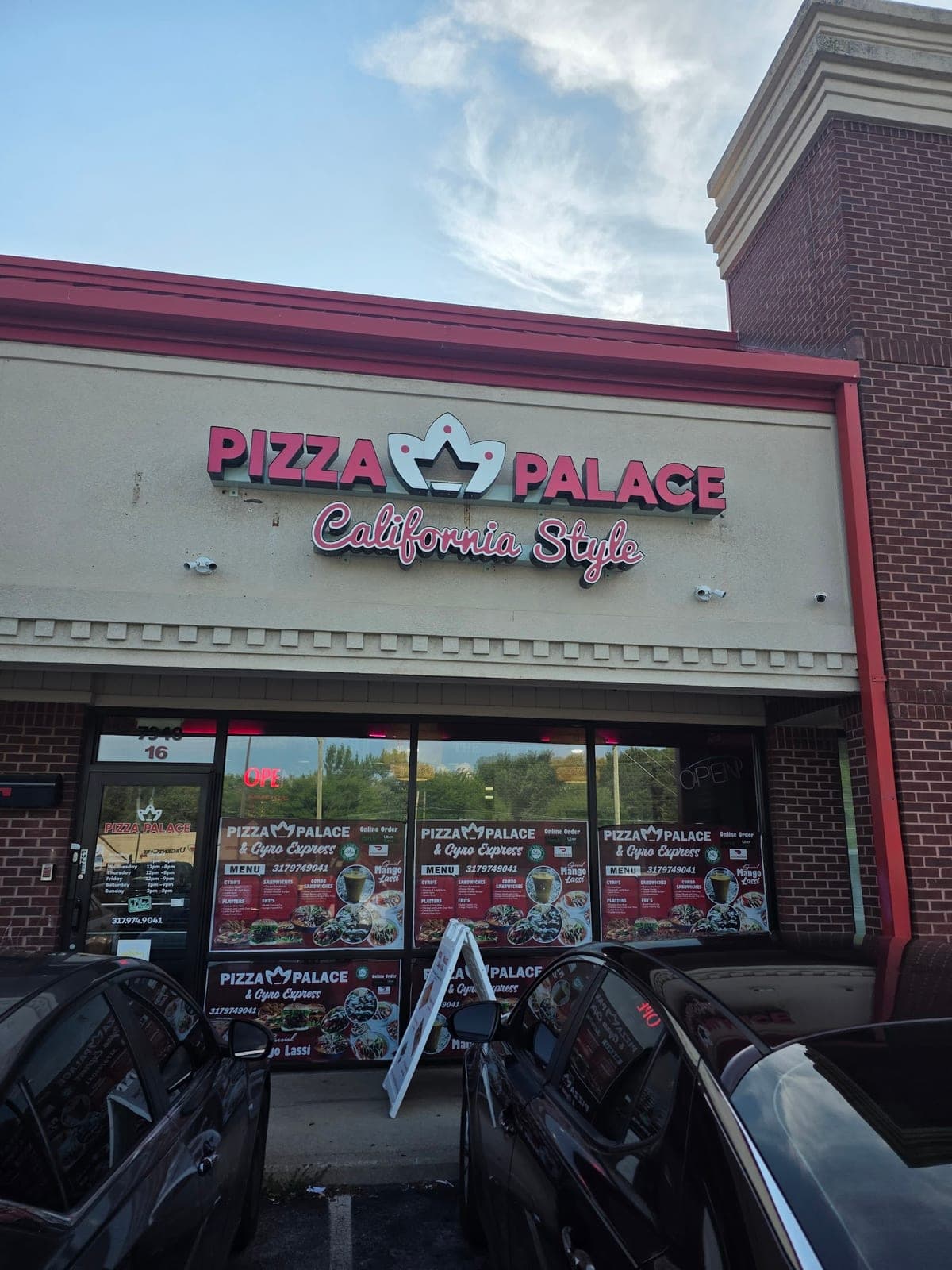 Pizza Palace California Style — photo 1