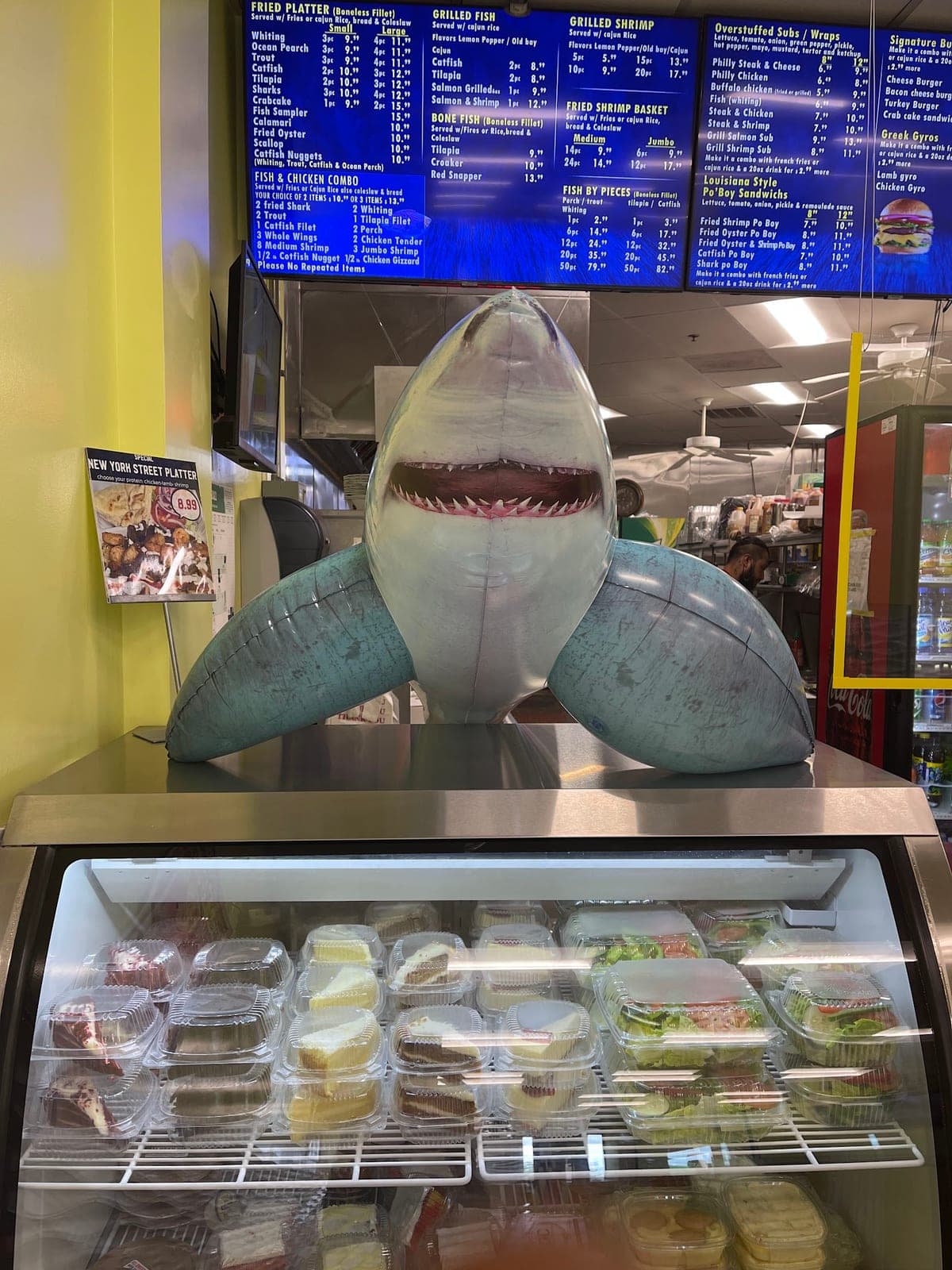 Shark’s Fish & Chicken (Halal Food) — photo 1