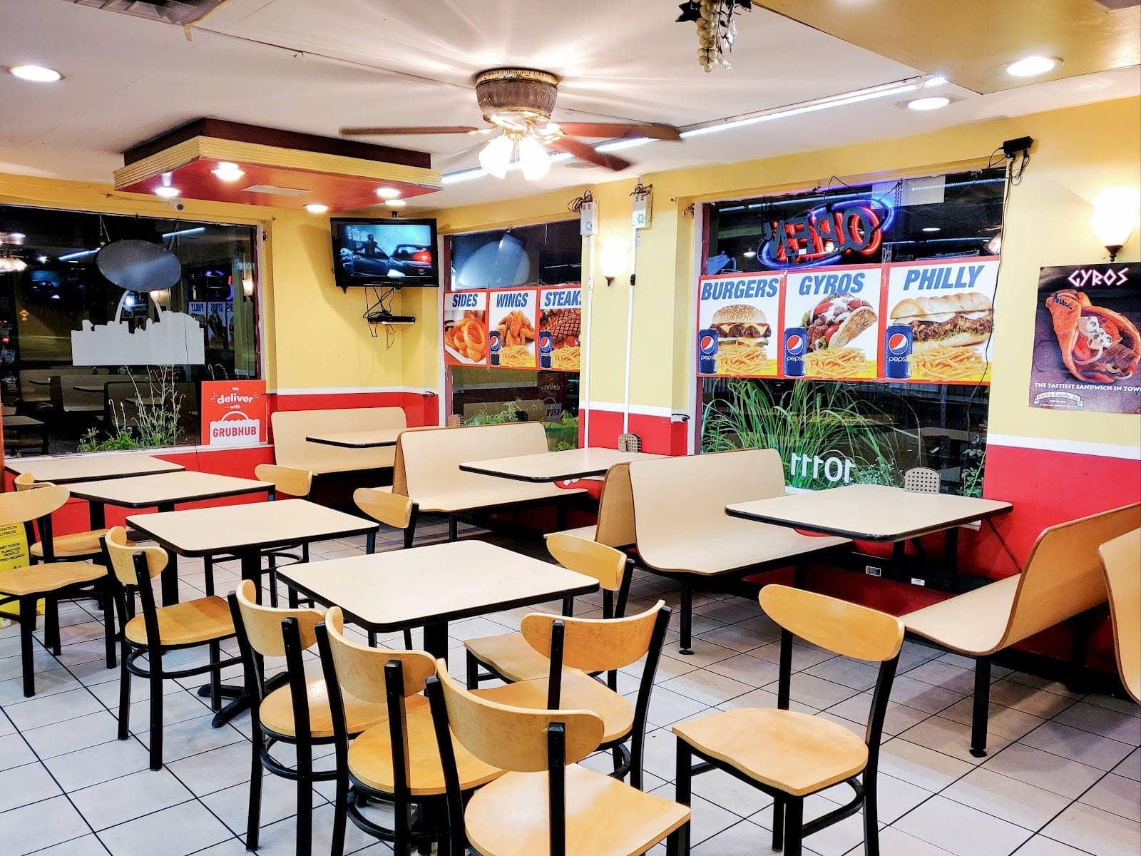 Omars Grill — photo 3