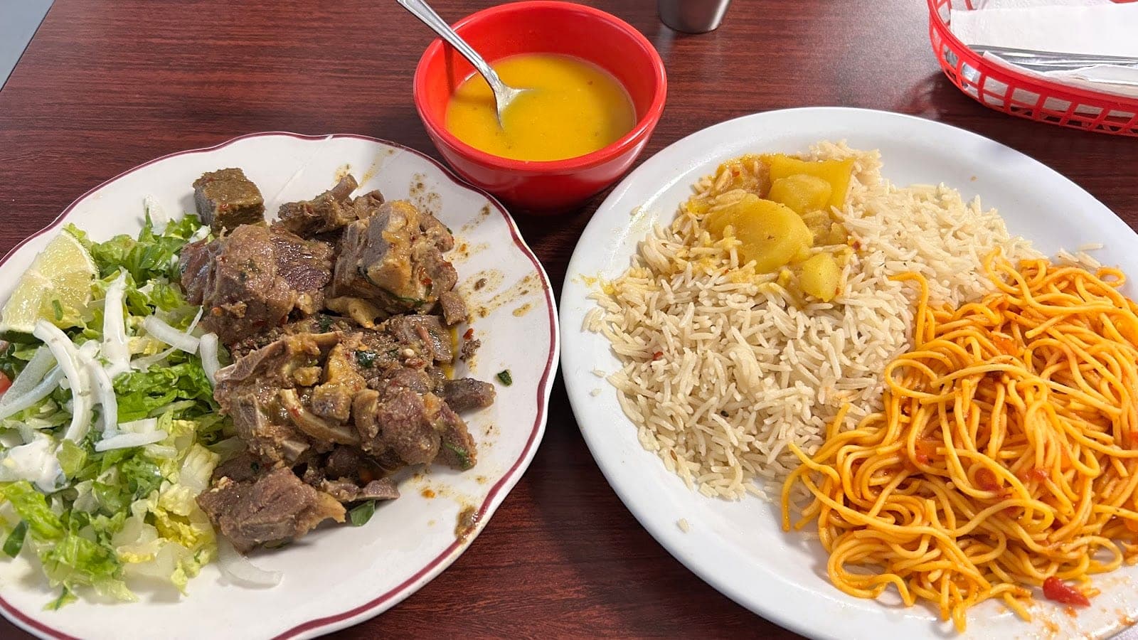 Maandeeq East African Cafe — photo 4