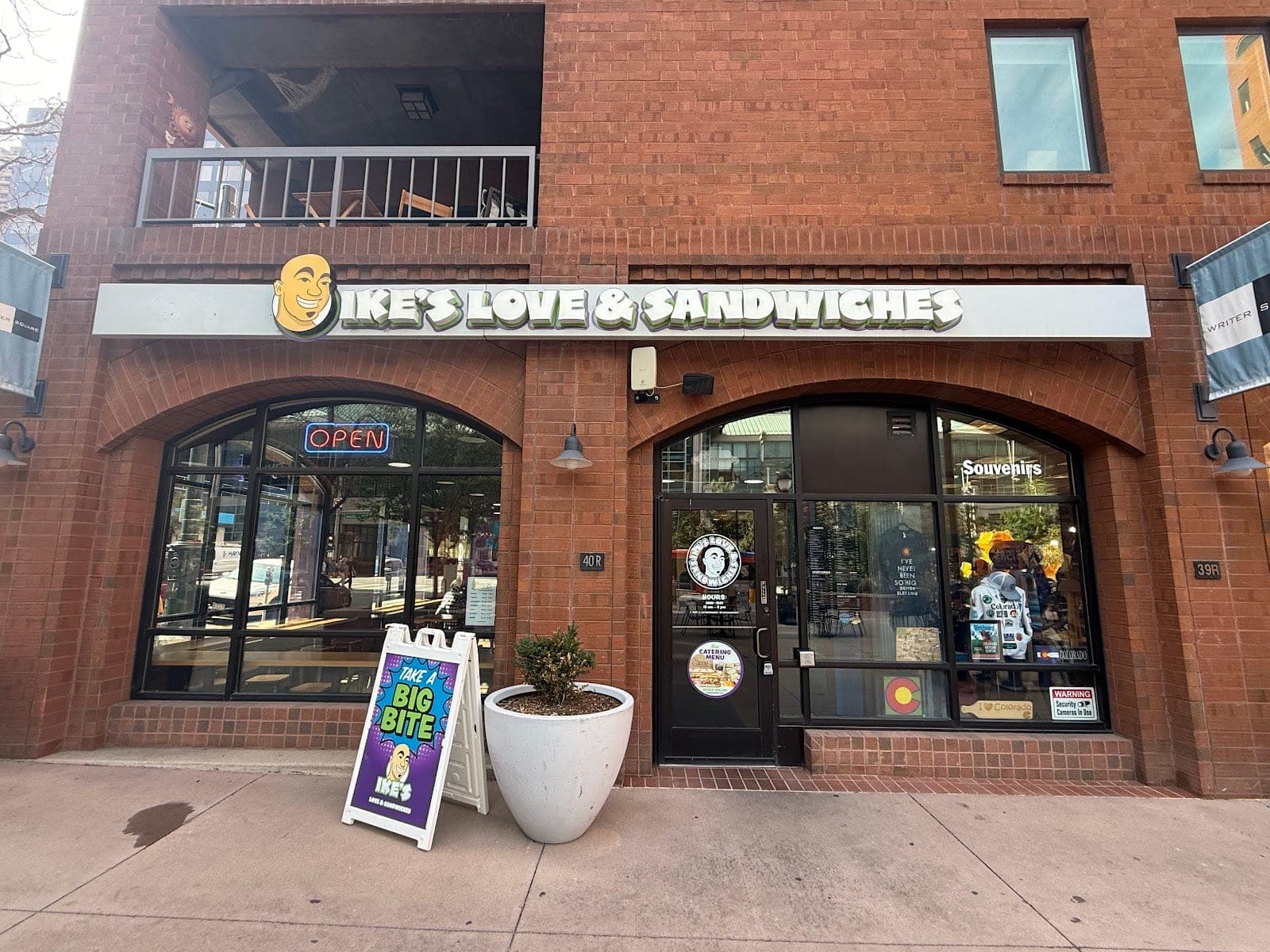 Ike's Love & Sandwiches — photo 1