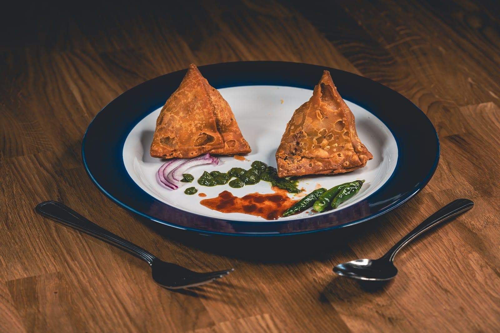 Saffron Scoops N Bites — photo 4