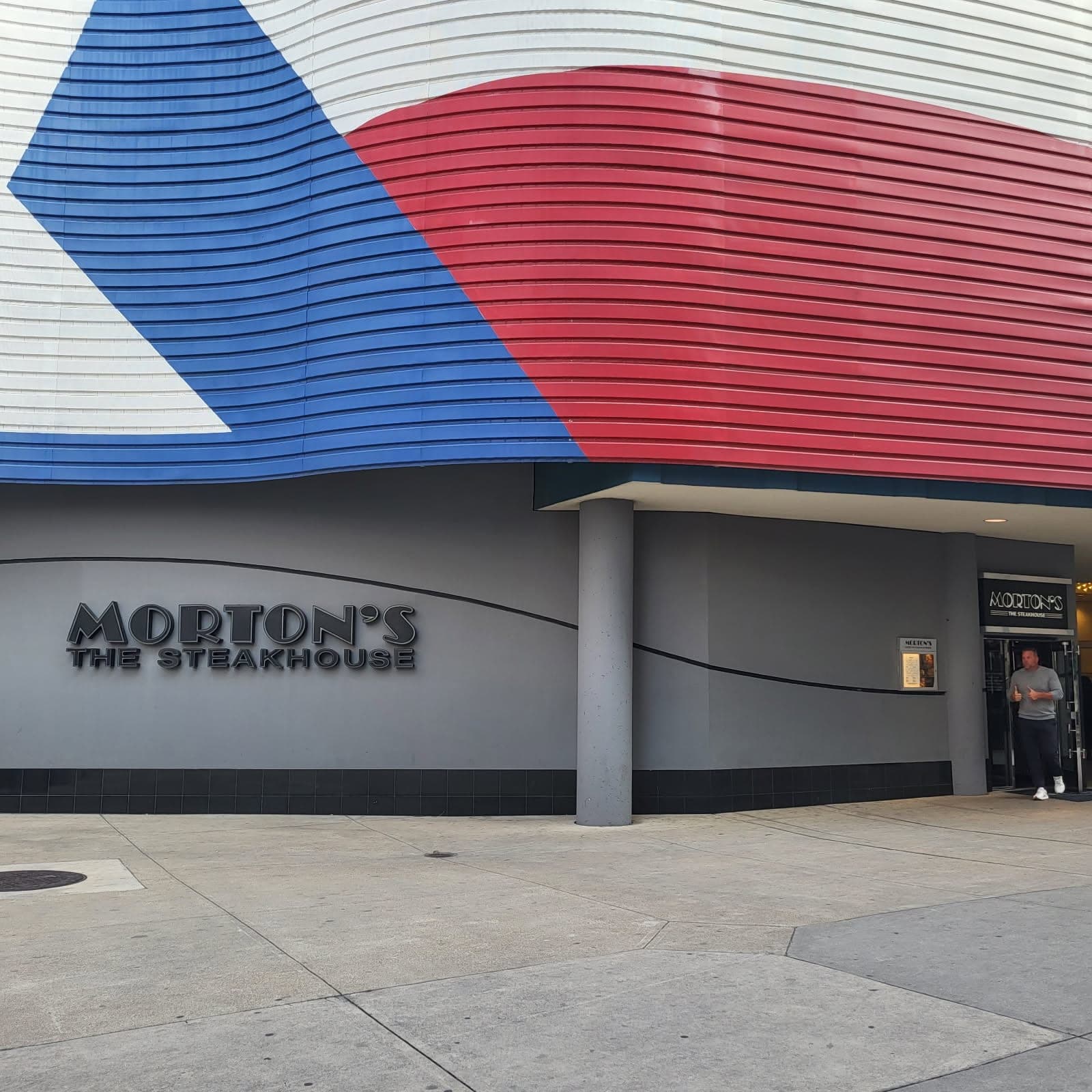 Morton's The Steakhouse — photo 1