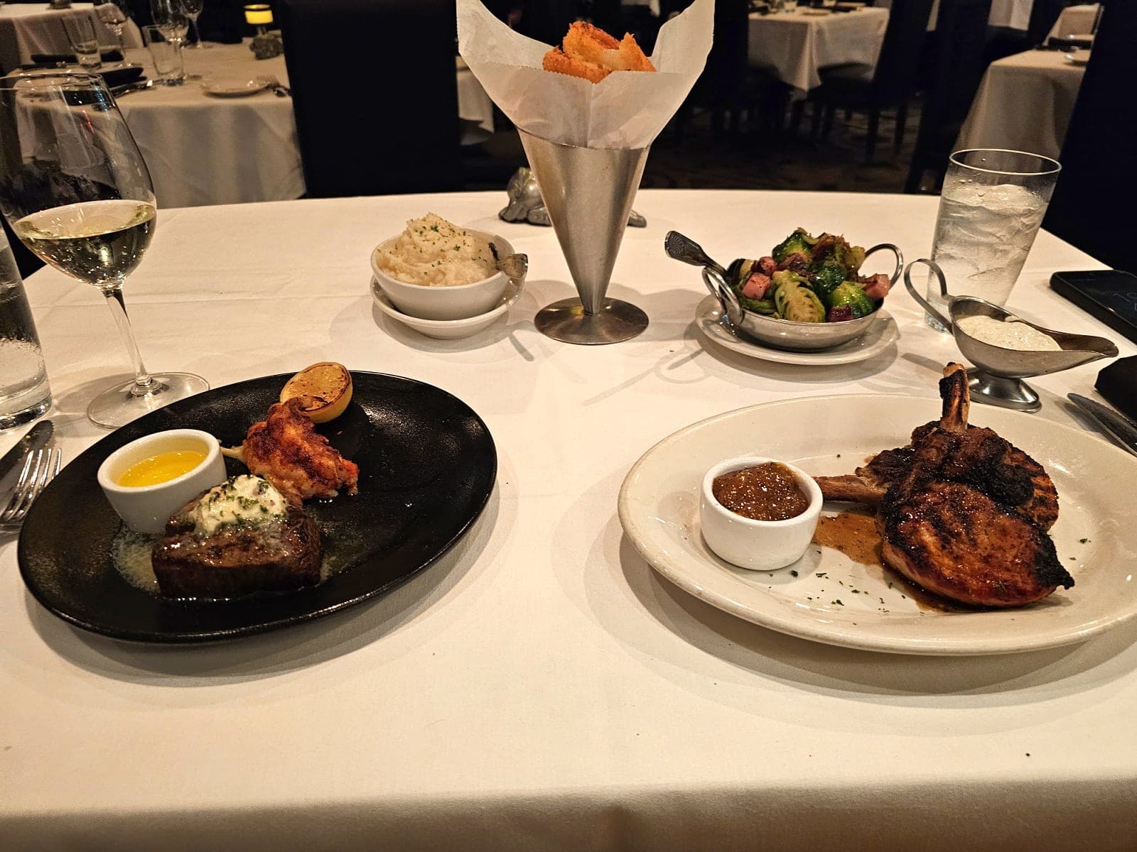 Morton's The Steakhouse — photo 3