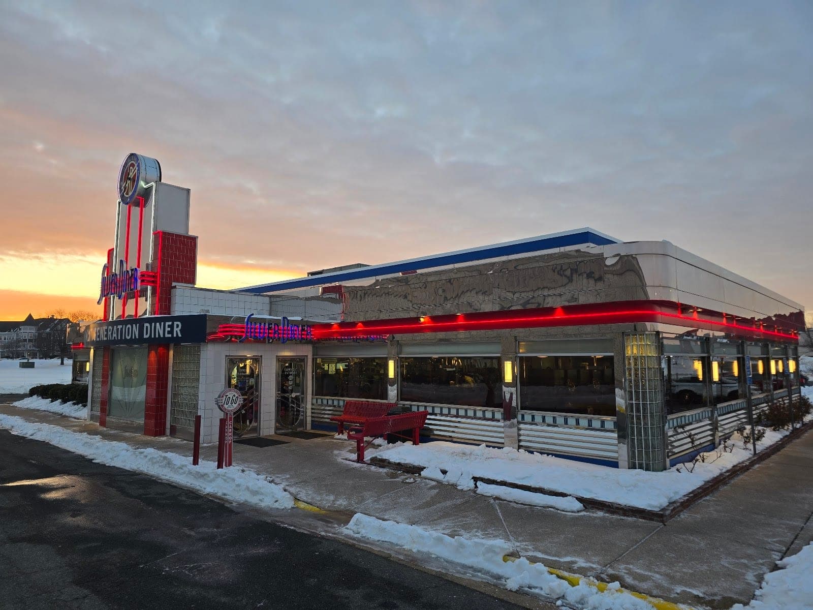 Silver Diner — photo 2