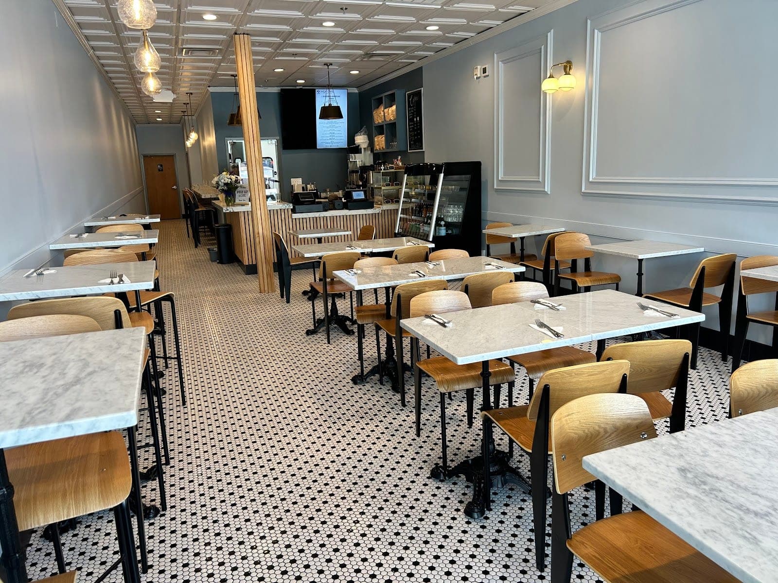 MQR Cafe — photo 1