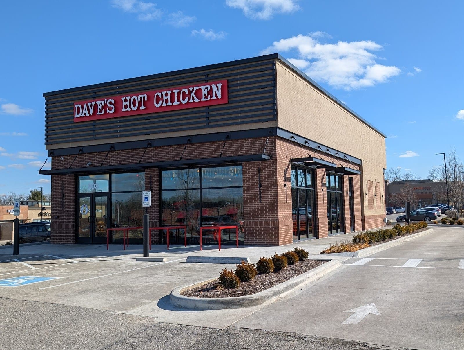 Dave's Hot Chicken — photo 1