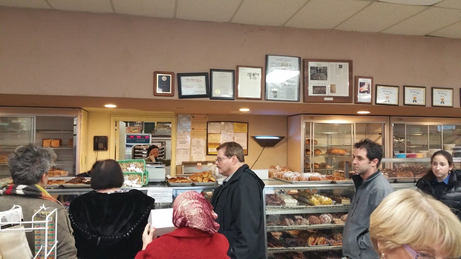 Unger's Kosher Bakery & Food Shop — photo 4