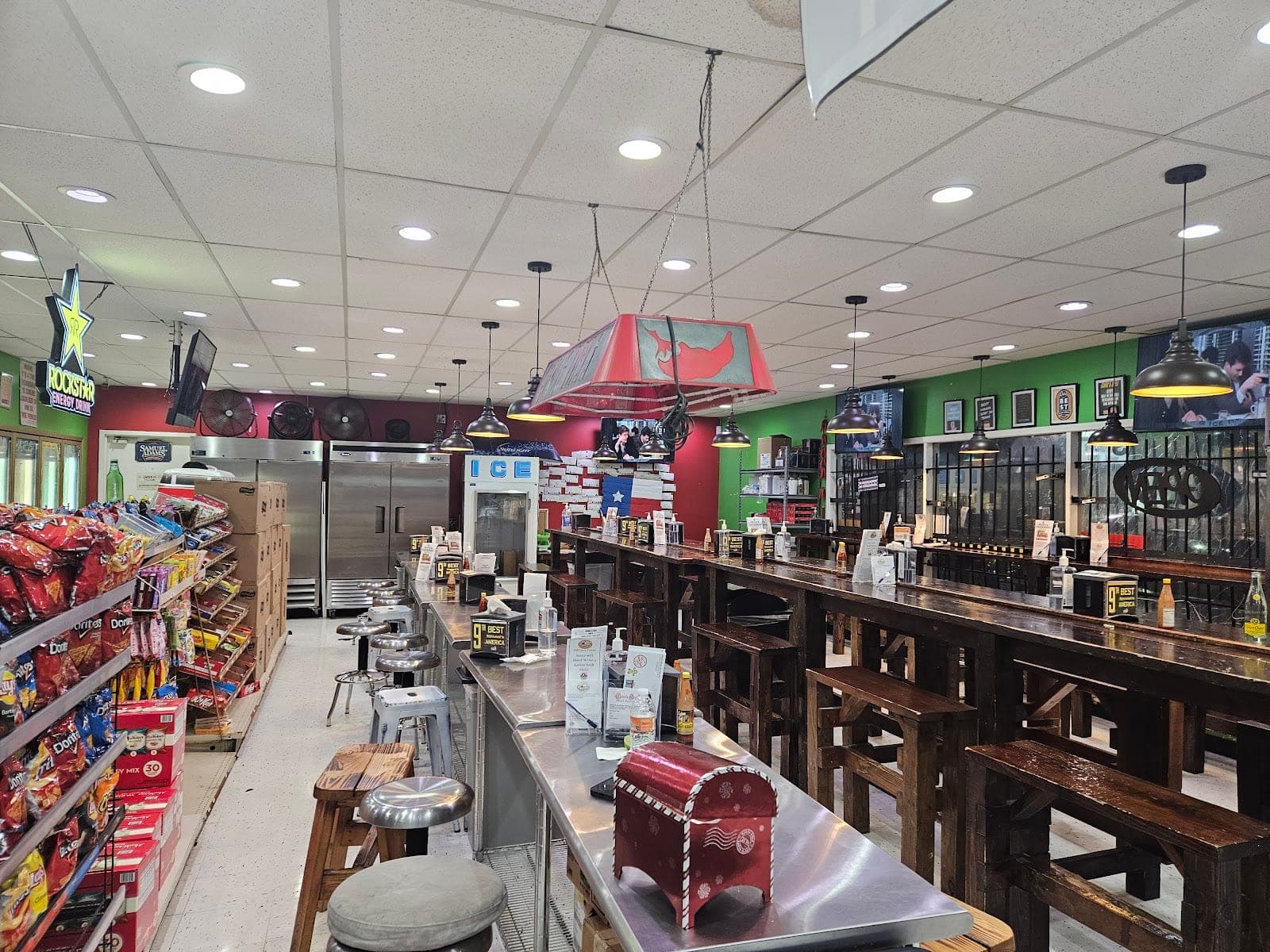 Gino's Deli Stop N Buy — photo 3