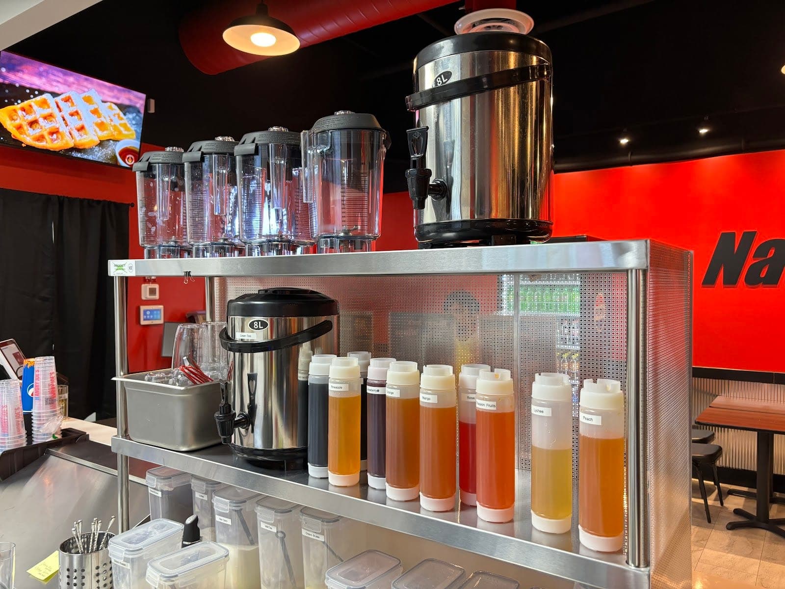 Hangry Joe's Hot Chicken & Wings — photo 1