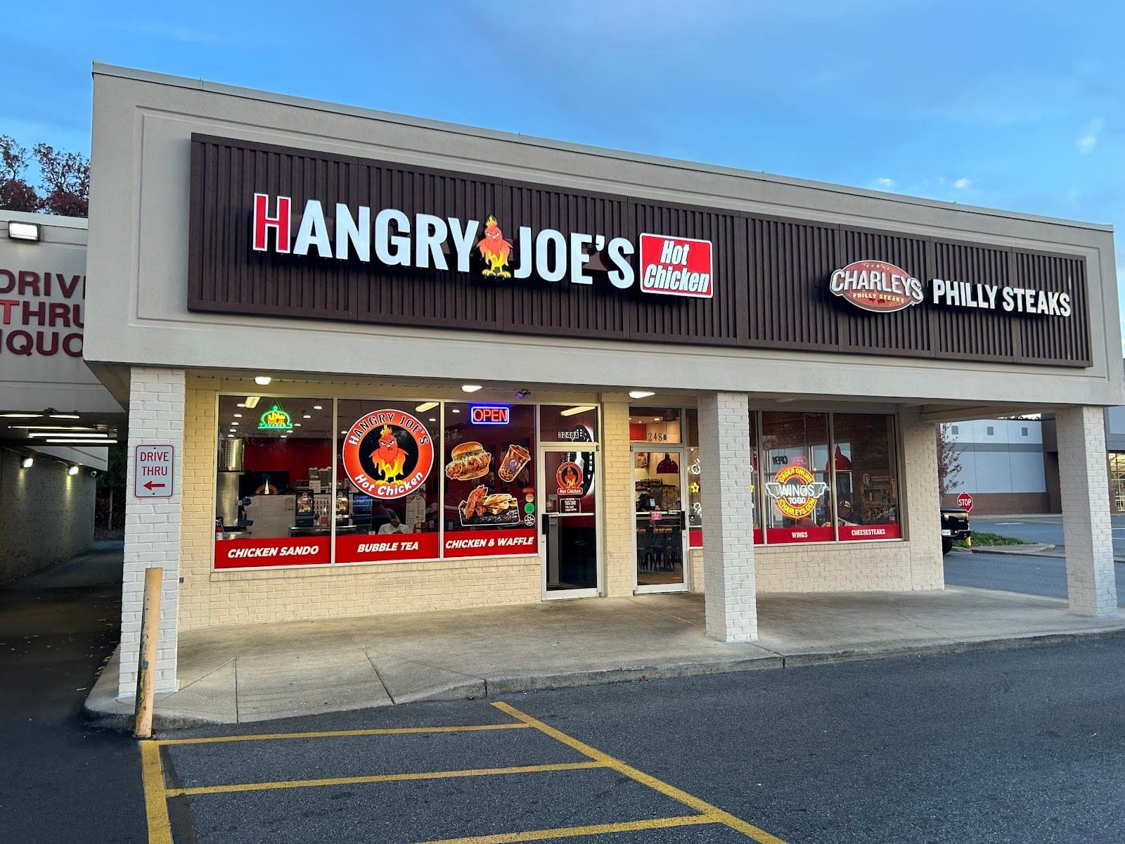 Hangry Joe's Hot Chicken & Wings — photo 1