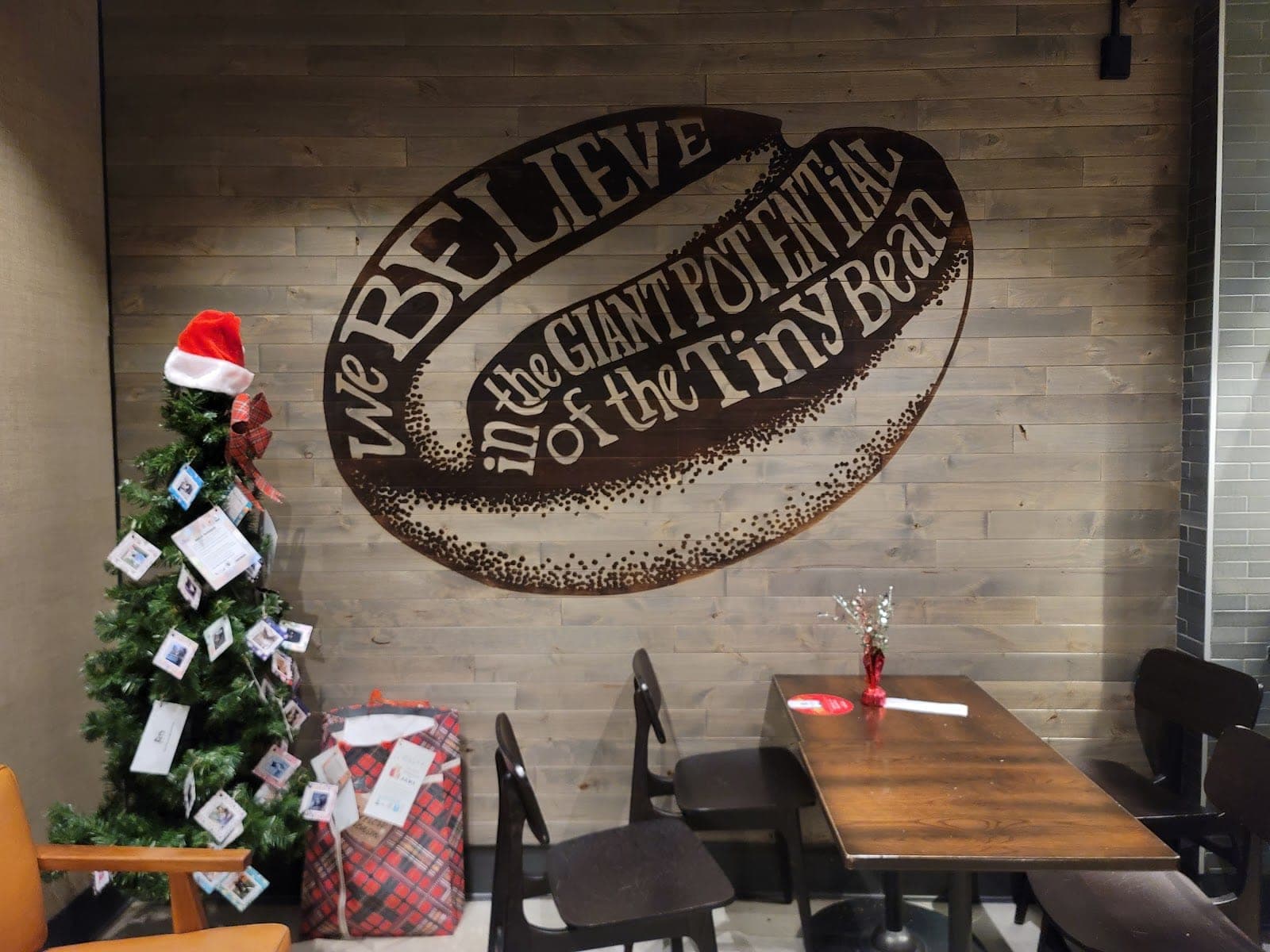 Starbucks — photo 2