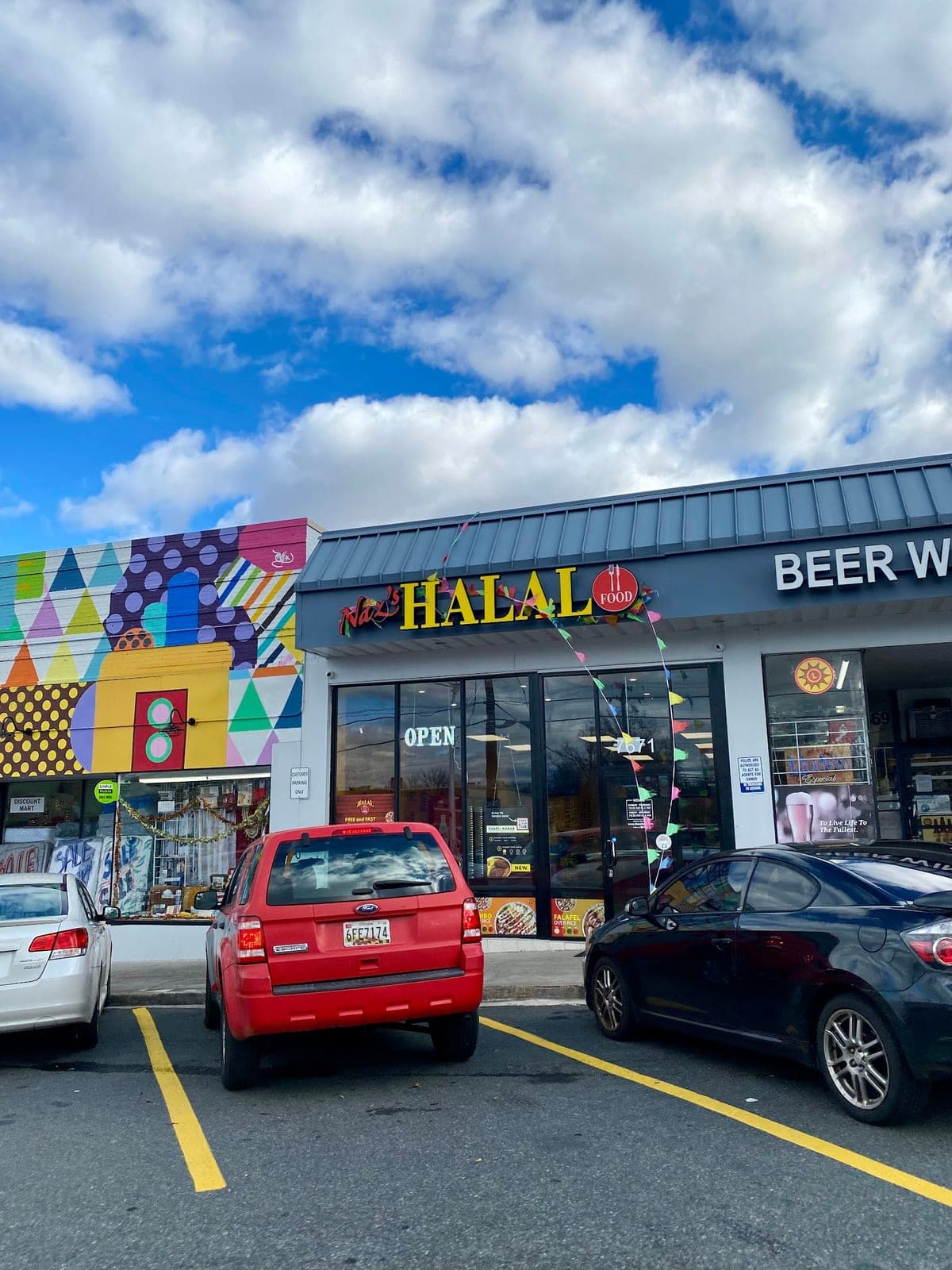 Naz’s Halal Food - Takoma Park — photo 1