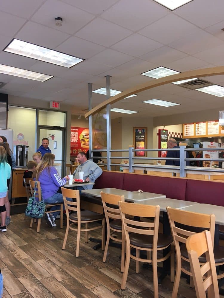 Wendy's — photo 1